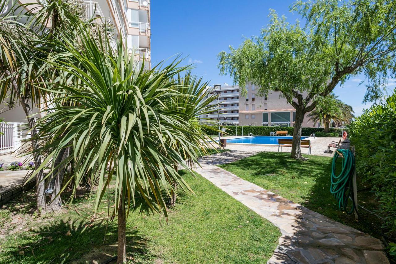 Rentalmar Rosmarin Miami Playa Exterior foto